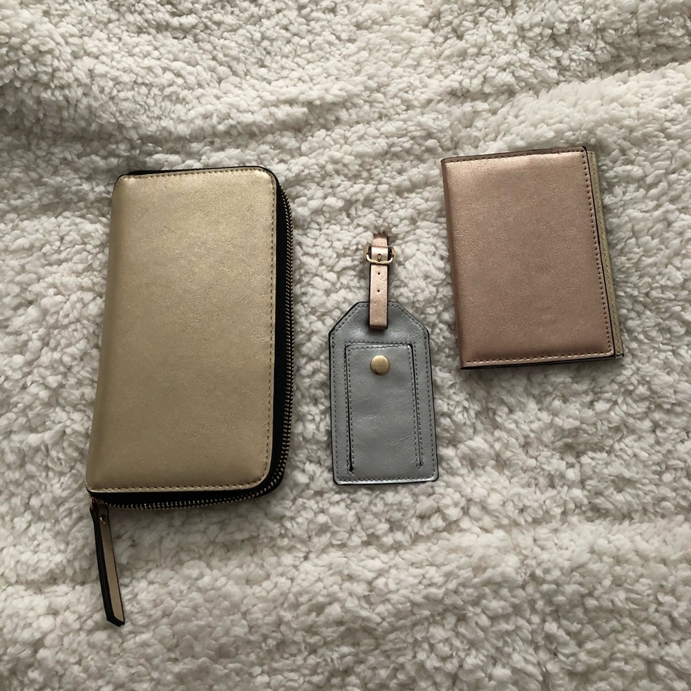 🌺 Metallic travel set
